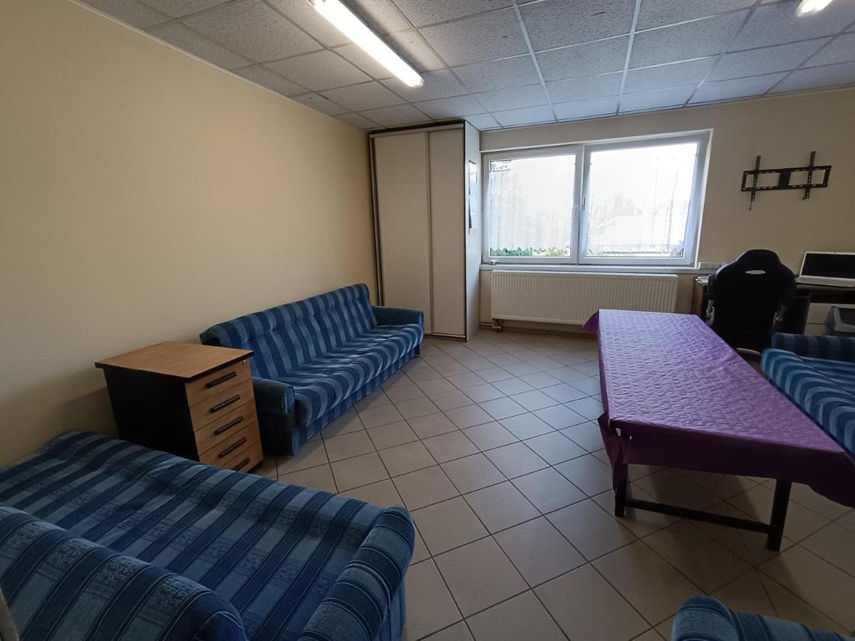 Hostel Welinek Gratis Parking Stęszew Exterior foto